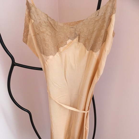COPY - 1920's Silk Chemise - Picture 1 of 2